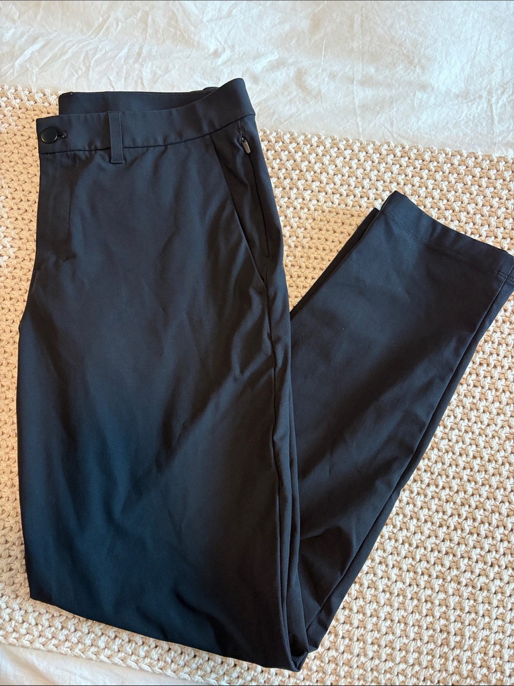 lululemon athletica Men's Black Slim Dress Pants